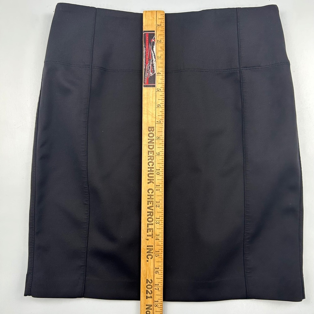Lululemon Athletica Black Athletic Mini Skirt Size 8 Zipper Pocket Activewear - Picture 6 of 7